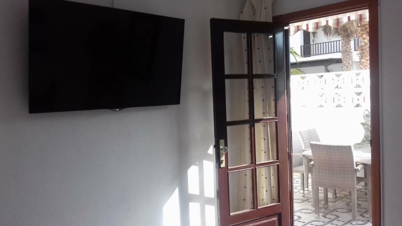 Apartamentos Playa Honda Macher Exterior photo